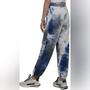 Women's Athletic Fit Drawstring Waist Tie-Dye joggers size small